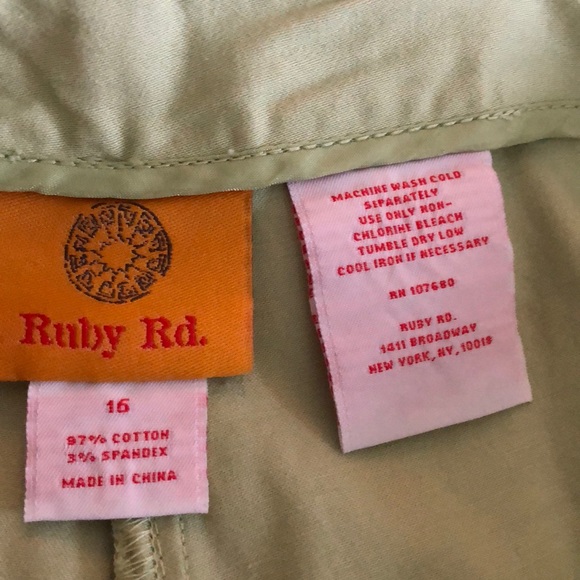 ⭐️Crop/Ankle Bundle⭐️ - Picture 6 of 7